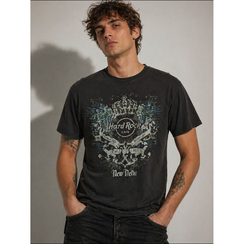 Hard Rock Cafe New Delhi Black Graphic Tee Shirt L Y2K Indie Sleaze Rocker Wings